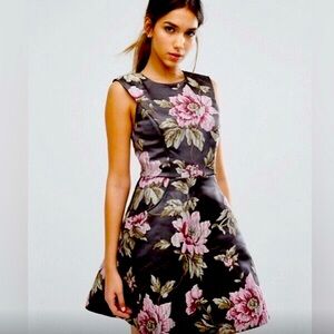 (Ted Bakerfloral Dress)